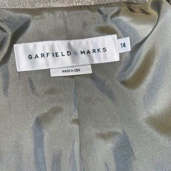 Nordstrom’s Garfield & Marks Light Tan and metallic Jacket Size 14 - Picture 3 of 9
